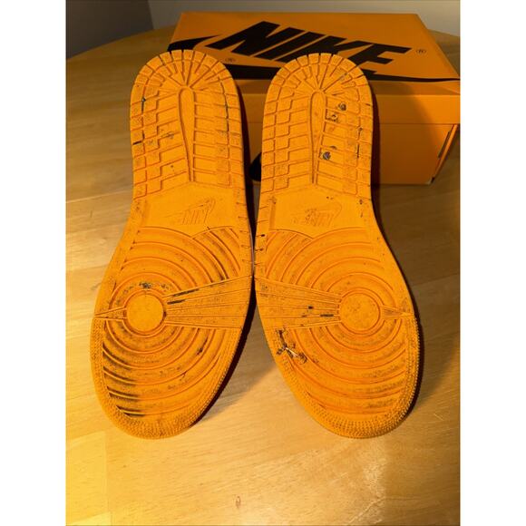 Size 9.5 - Jordan 1 Retro OG High Yellow Toe OG BOX main image 6